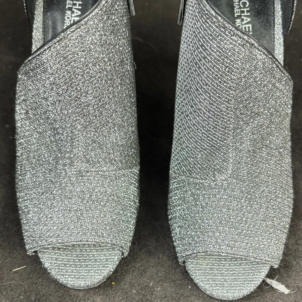 Michael Kors Glittering Silver Heels